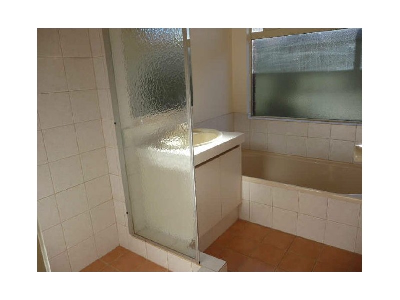 4 Barcroft Court, Atwell WA 6164