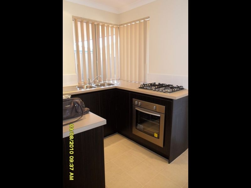 11/1 Cottonwood Drive, Baldivis WA 6171