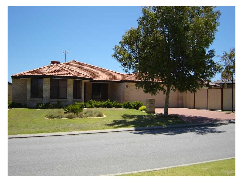 2 Wrasse Way, Yangebup WA 6164
