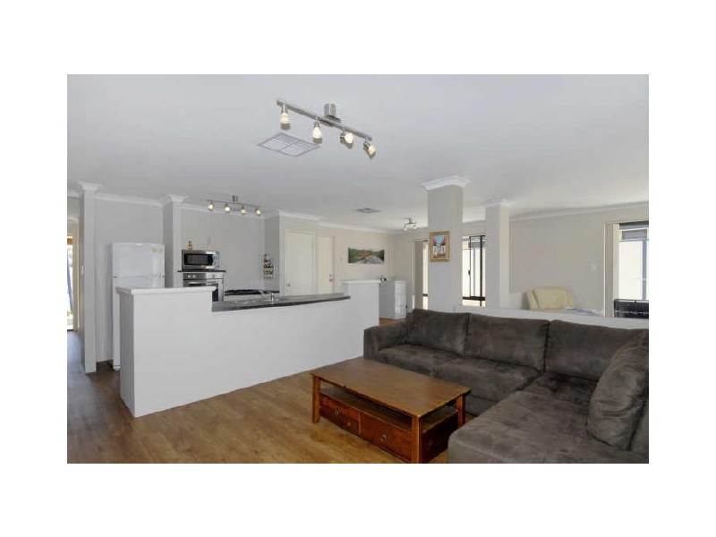 25 Susetta Approach, Success WA 6164