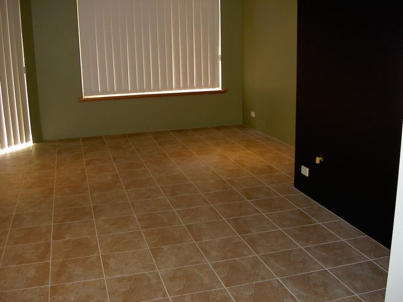 212 Glen Iris Drive, Jandakot WA 6164