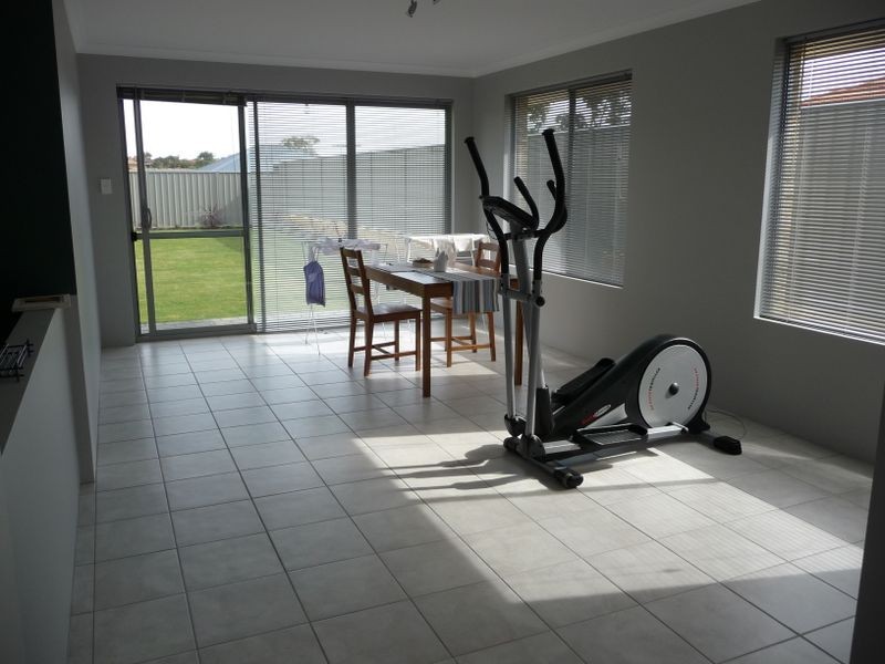 3 Fareham Crescent, Wellard WA 6170