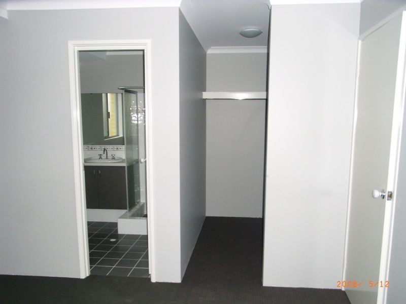 3 Fareham Crescent, Wellard WA 6170