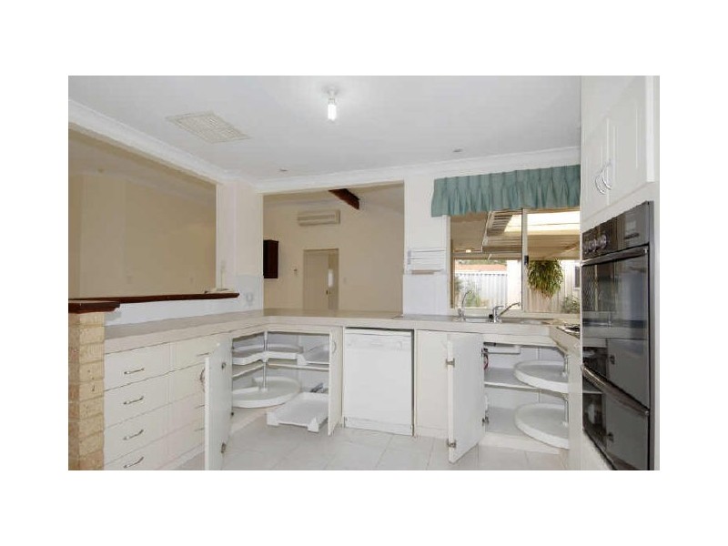 6 Millcroft Elbow, Jandakot WA 6164