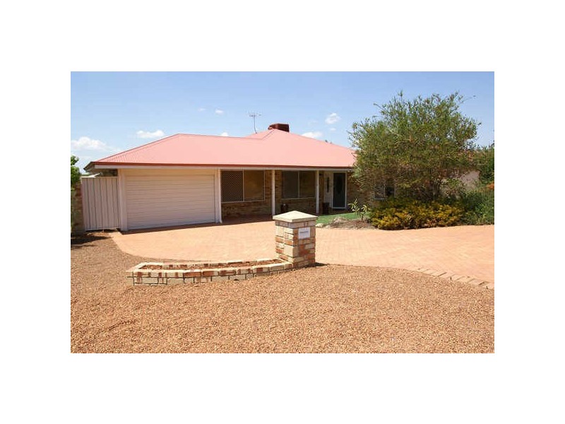 25 Veneta Circuit, Atwell WA 6164