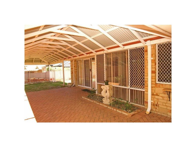 25 Veneta Circuit, Atwell WA 6164