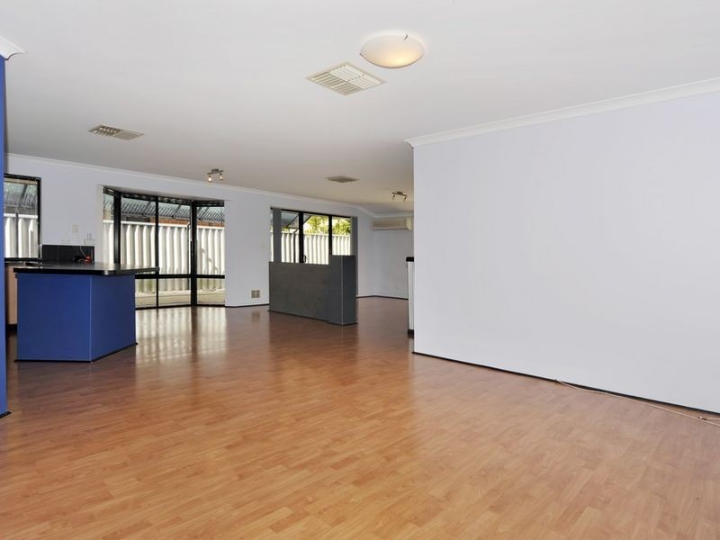 2 Mersey Close, Success WA 6164