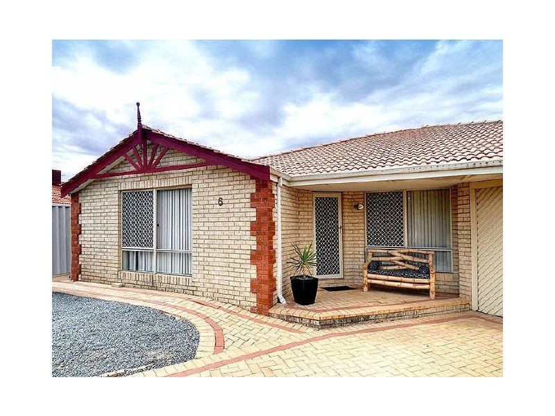 6 Manna Court, South Lake WA 6164