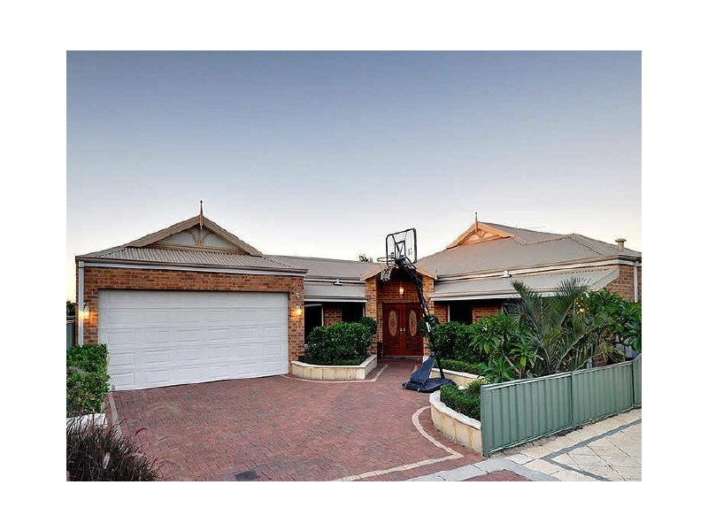 19 Dryandra Elbow, Atwell WA 6164