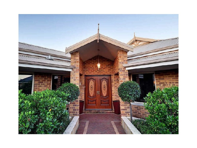 19 Dryandra Elbow, Atwell WA 6164