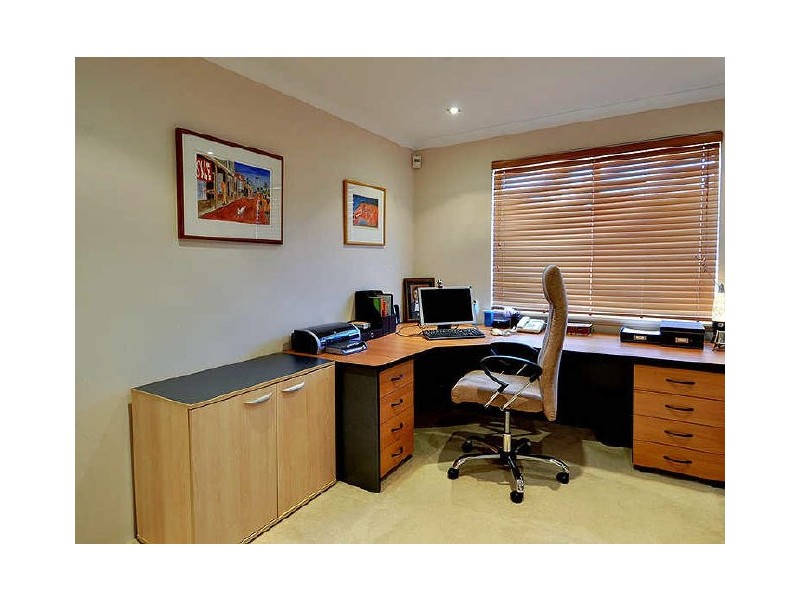 19 Dryandra Elbow, Atwell WA 6164