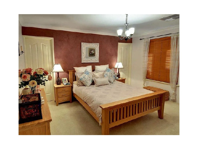 19 Dryandra Elbow, Atwell WA 6164