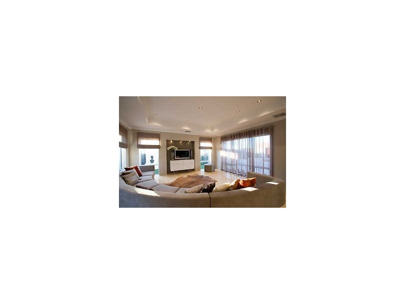 25 Glenariff Boulevard, Canning Vale WA 6155