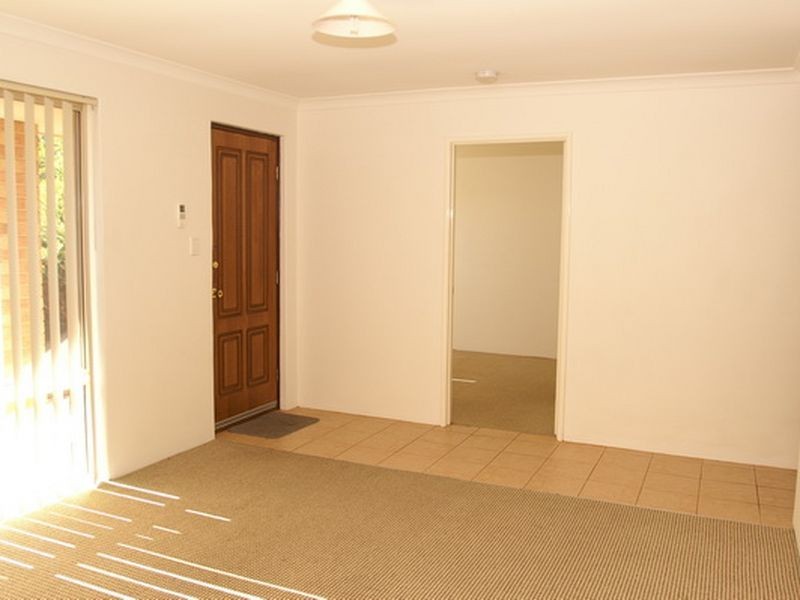 21 O’Farrell Close, Atwell WA 6164