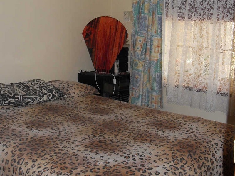 48 Cowan Street, Armadale WA 6112