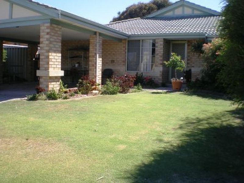 51 Bolderwood Drive, South Lake WA 6164