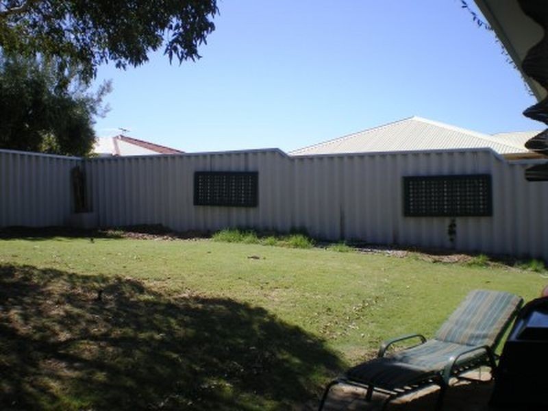 51 Bolderwood Drive, South Lake WA 6164