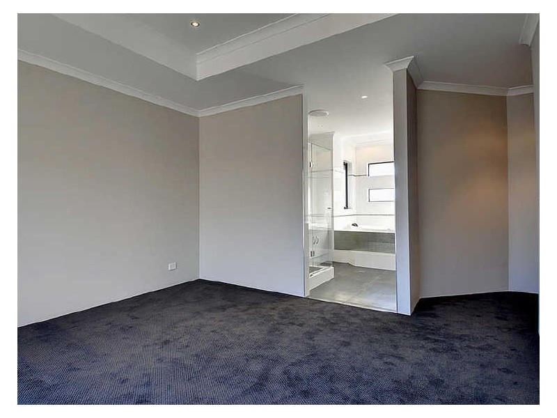 37 Armand Drive, Aubin Grove WA 6164