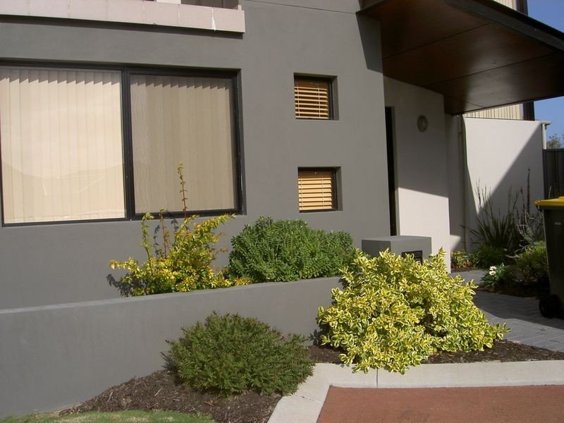 3 The Lakes Boulevard, Jandakot WA 6164