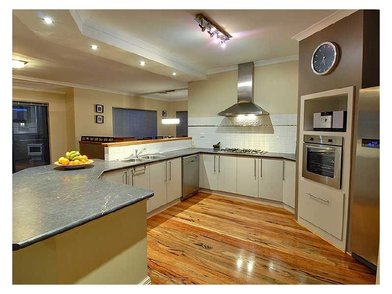 5 Bettong Way, Beeliar WA 6164