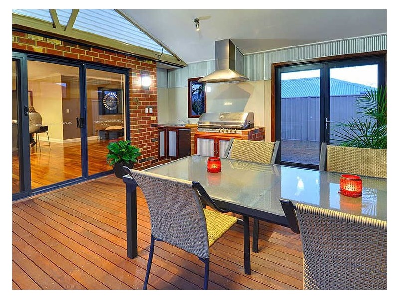 5 Bettong Way, Beeliar WA 6164