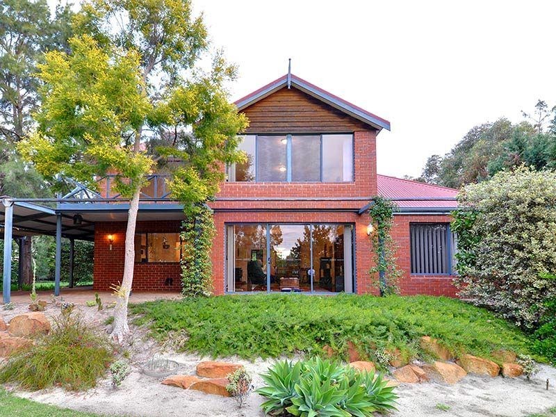 43 Coffey Road, Banjup WA 6164