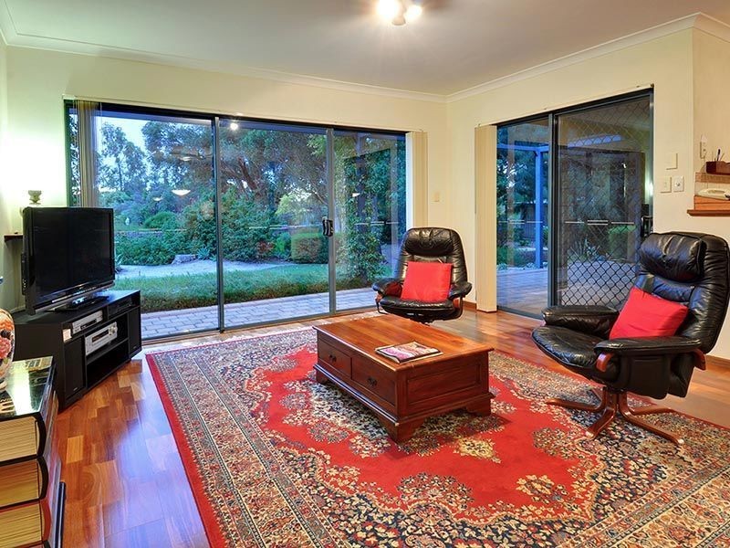 43 Coffey Road, Banjup WA 6164