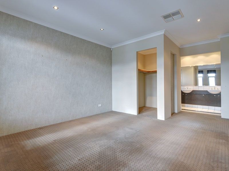 48 Macquarie Boulevard, Hammond Park WA 6164