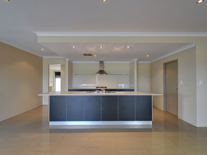 48 Macquarie Boulevard, Hammond Park WA 6164