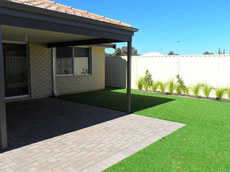 21 Calder Way, Atwell WA 6164