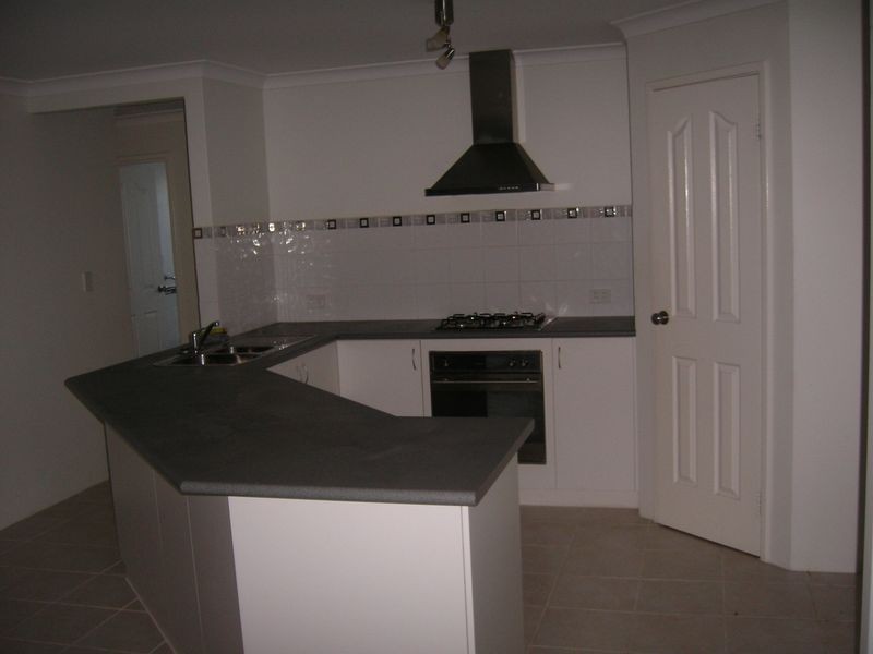 13 Cottonwood Drive, Baldivis WA 6171