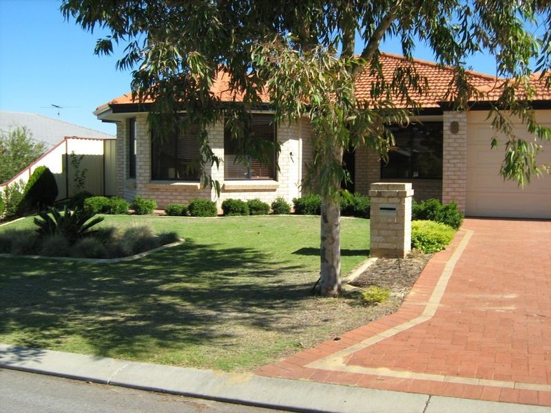 2 Wrasse Way, Yangebup WA 6164