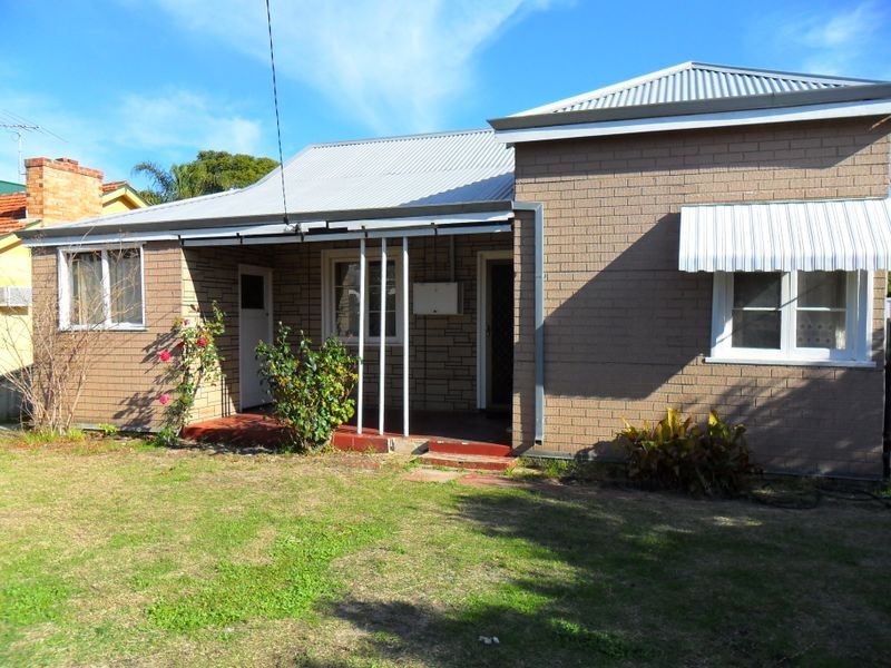 24 Lapage Street, Belmont WA 6104