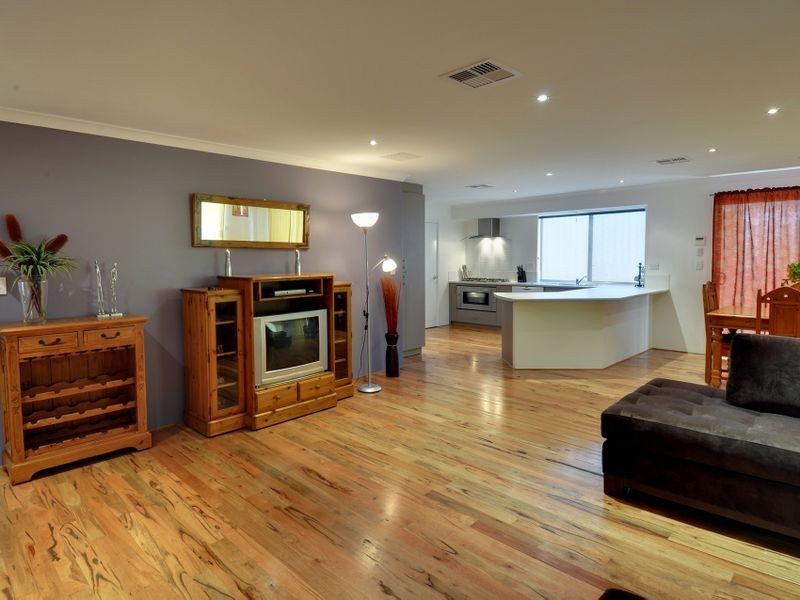 30 L’Aquila Circle, Beeliar WA 6164