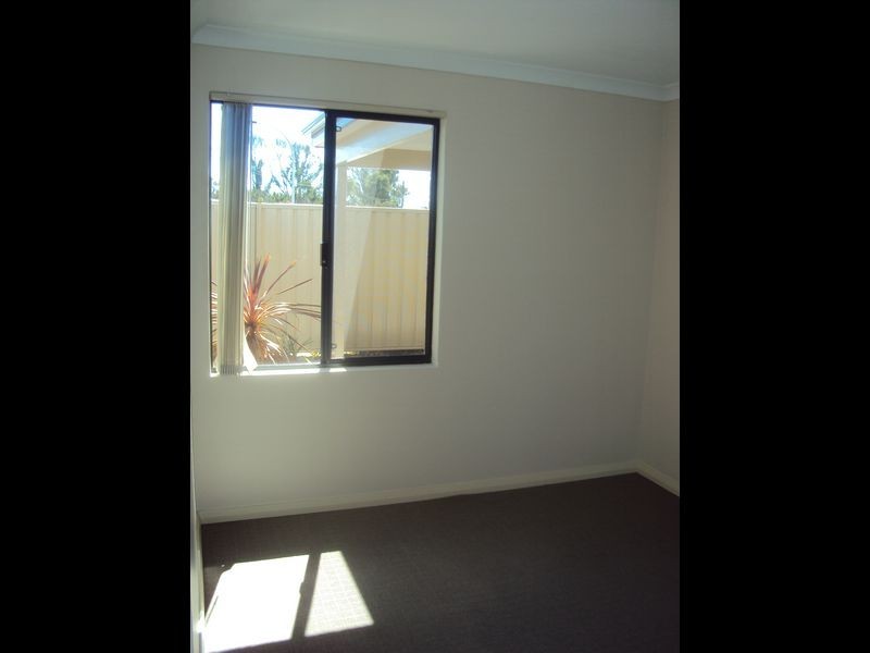 1 Biara Lane, Success WA 6164