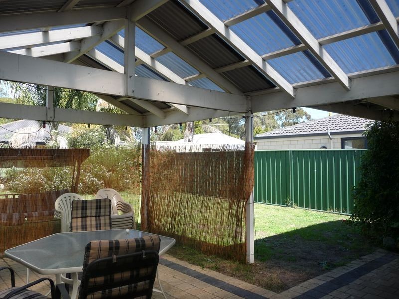 4 Ashwood Place, South Lake WA 6164