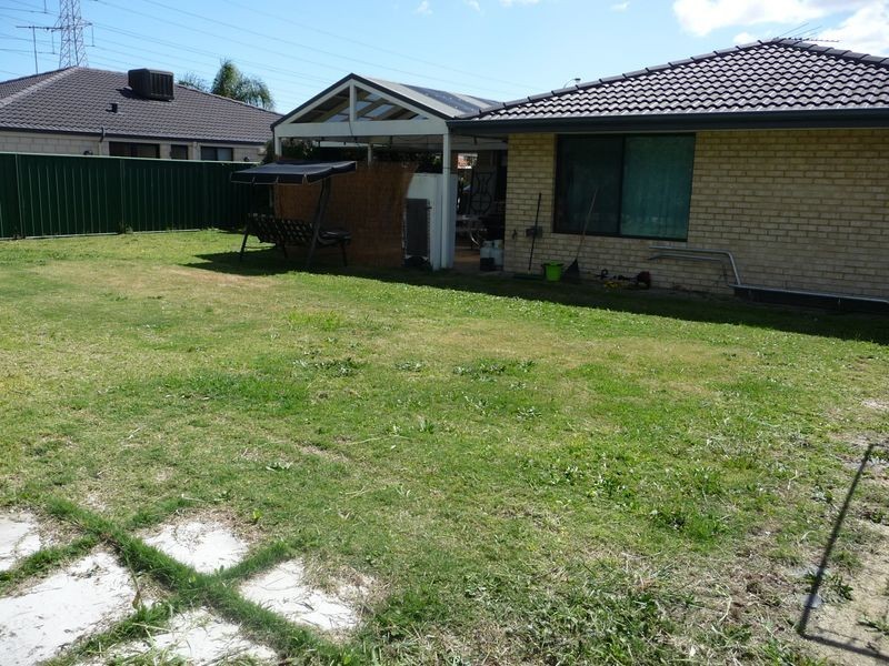 4 Ashwood Place, South Lake WA 6164