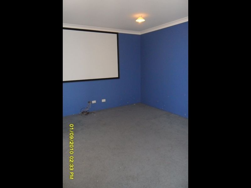 42 Folland Parade, Atwell WA 6164