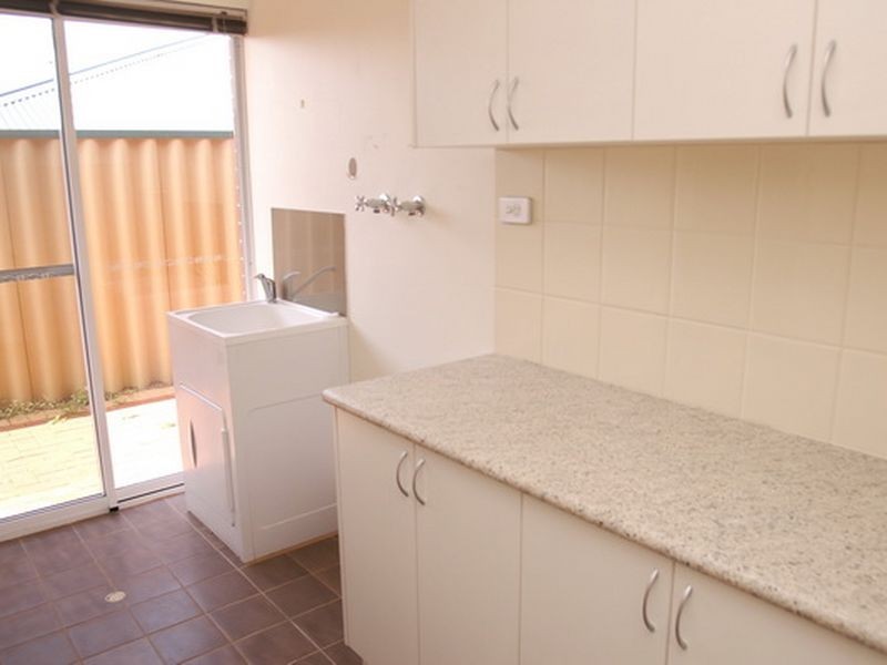 10 Daniels Place, Bertram WA 6167
