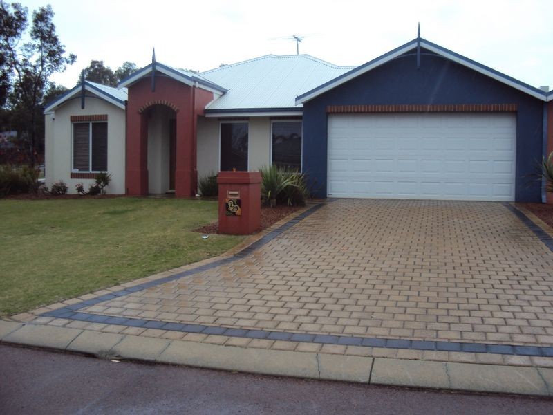 1/25 Ellesmere Circuit, Success WA 6164