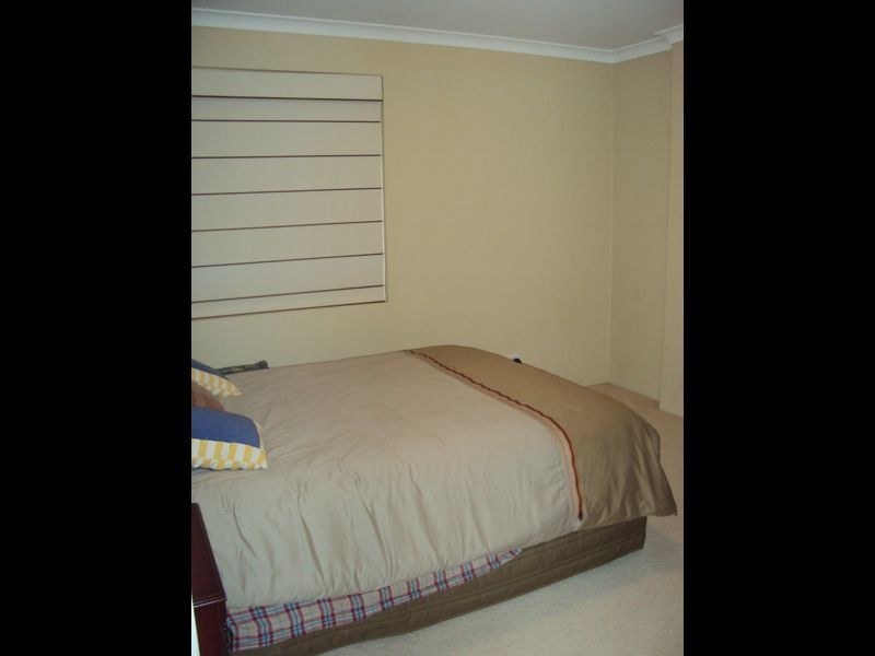 1/25 Ellesmere Circuit, Success WA 6164