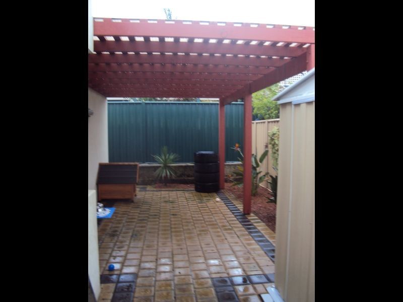 1/25 Ellesmere Circuit, Success WA 6164