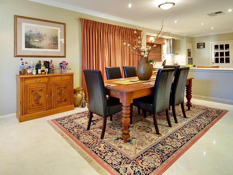 10 Barnes Way, Success WA 6164