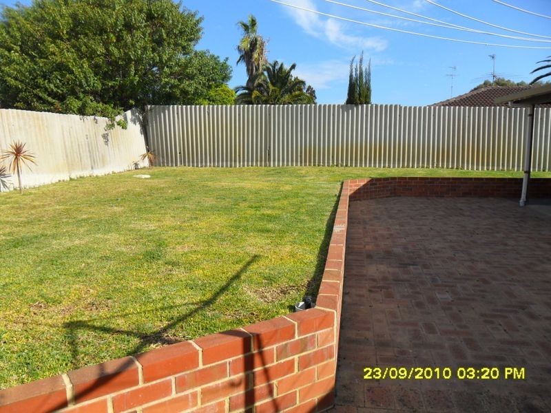 9 Mariner Place, Cooloongup WA 6168