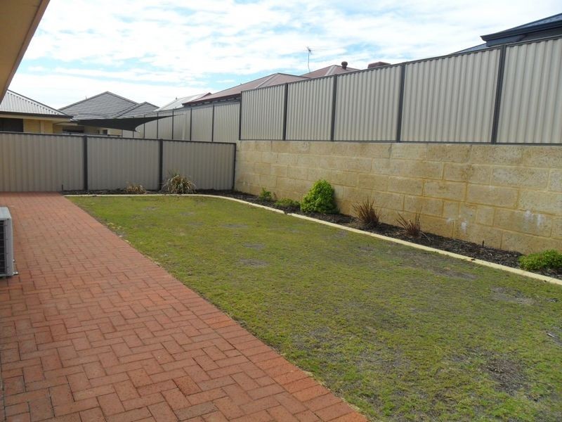 5 Edulis Avenue, Aubin Grove WA 6164