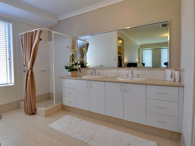 3 Staaten Street, Hammond Park WA 6164