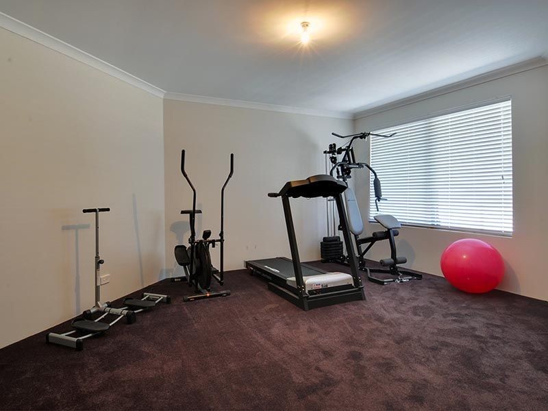 3 Staaten Street, Hammond Park WA 6164