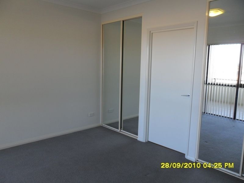 23/9 Linkage Avenue, Atwell WA 6164