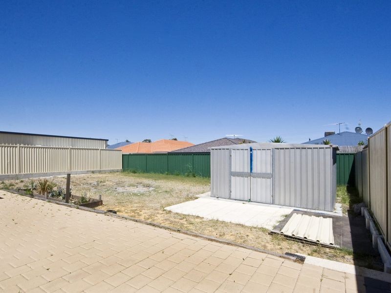 10 Dongara Way, South Lake WA 6164