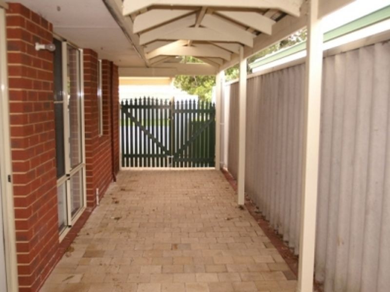 6 Shadwell Retreat, Atwell WA 6164